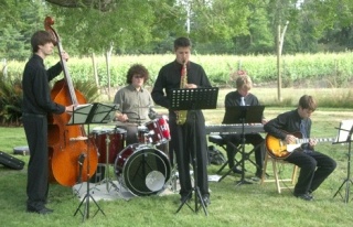 Blue Matter performs at the Greenbank Winery in August 2008