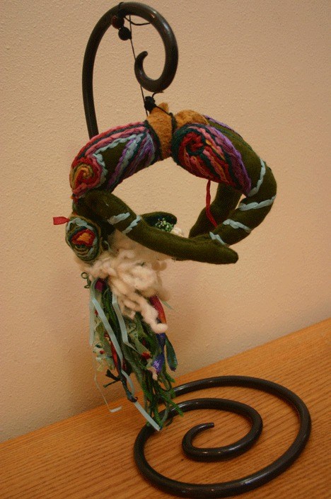 A recent example of art dolls created by the Gals and Dolls of South Whidbey is “Ariel” the aerialist.