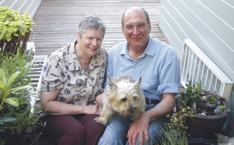 Mary Jo Oxrieder and Windwalker Taibi of Freeland with their Cairn terrier