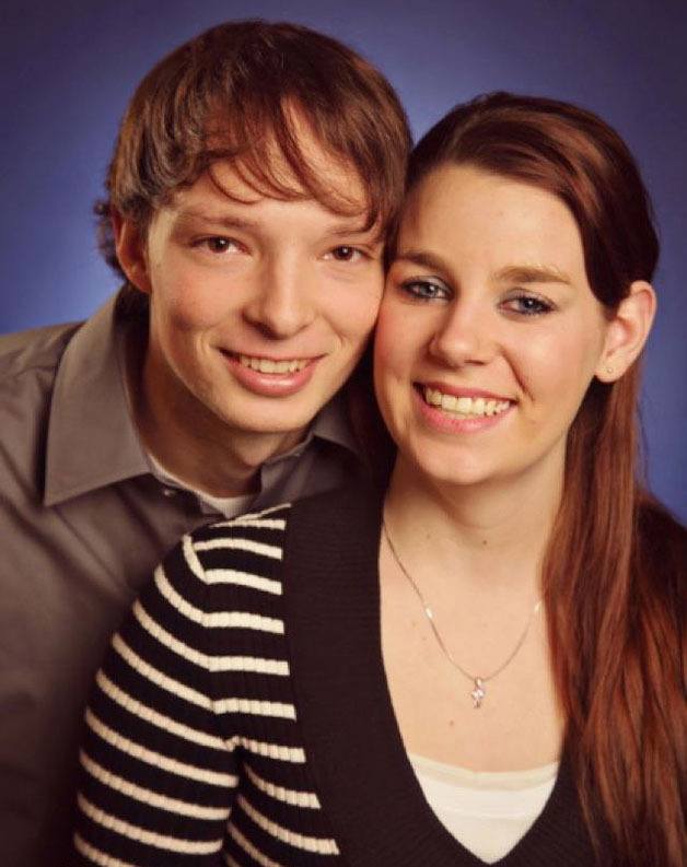 Alexis Lynn Brown will join hands in marriage with Adam Dean Babcock in September.