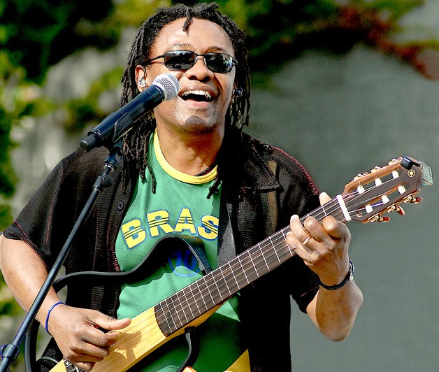 Internationally acclaimed Brazilian artist Eduardo Mendonça and members of Show Brazil! are coming to Langley for a performance at the Northwest Language Academy Cultural Center.