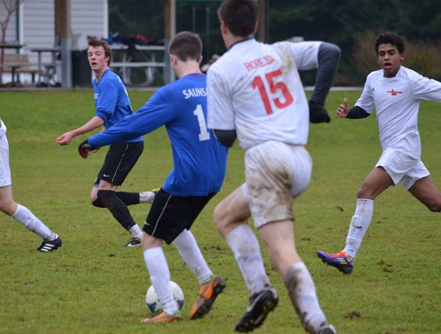 Andy Zisette waits for a pass from Oliver Saunsaucie on Saturday