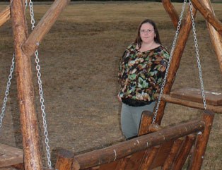 On the heels of recent reports from South Whidbey and Marysville residents of unknown objects in the night sky