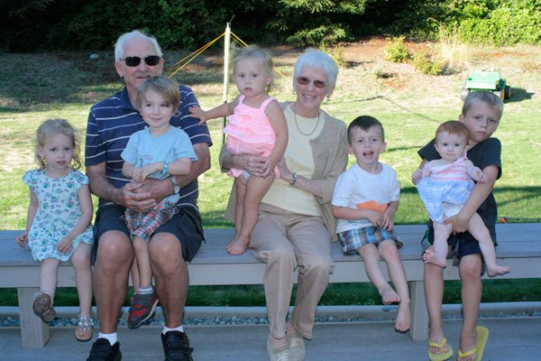 Jim and Gert Tasche with their great grandchildren. The couple recently celebrated their 65th anniversary.