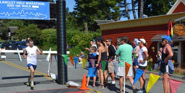 Half marathon winner Kurt Warwick