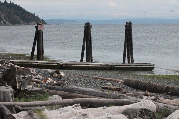 The current Possession Beach boat ramp is unusable for boaters during low tides