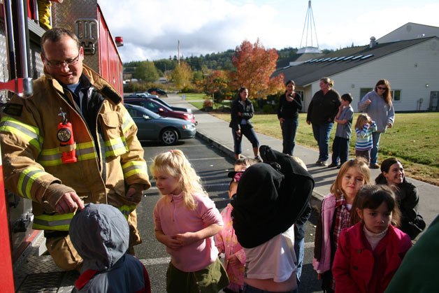 Jeff Simmons of Island County Fire District 3 visited preschoolers at Trinity Lutheran Church in Freeland.