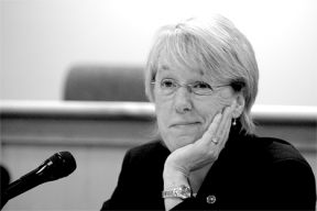 Sen. Patty Murray listens to local leaders about problems in Island County.