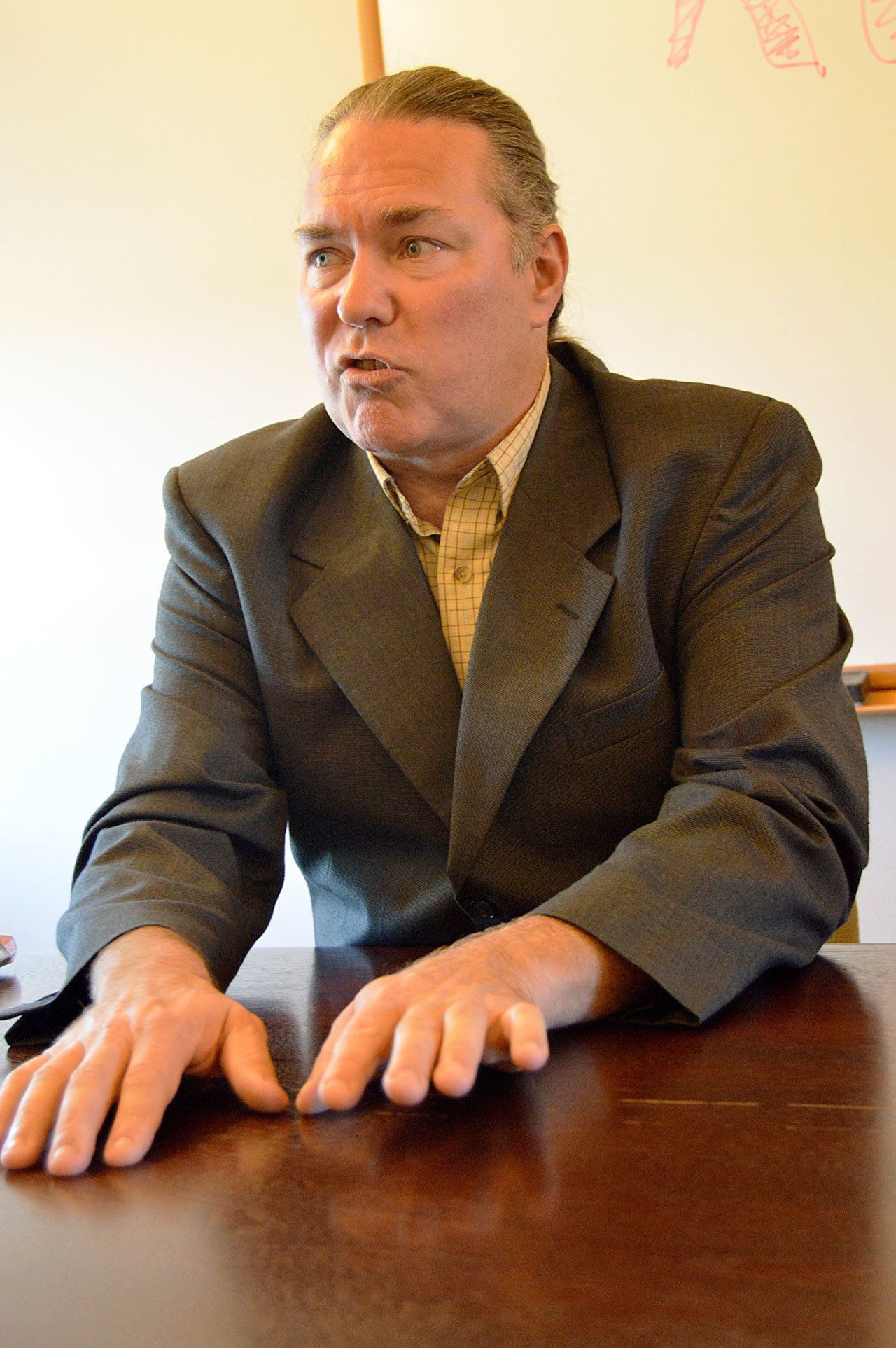 Housing, Navy jet noise among key issues for commissioner candidates