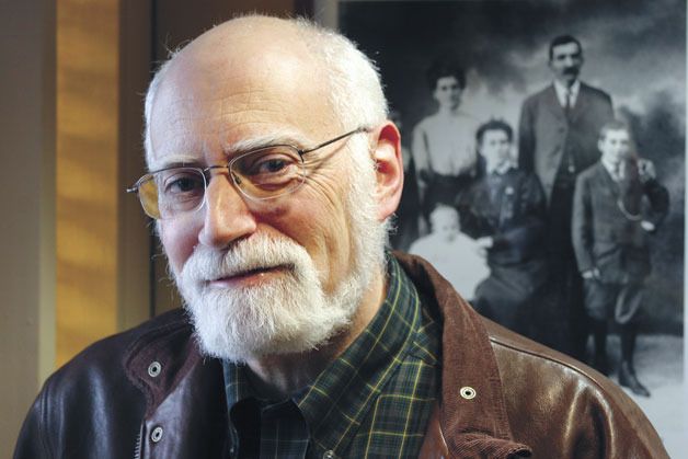 Langley Councilman Hal Seligson will present a resolution to the city council on Tuesday