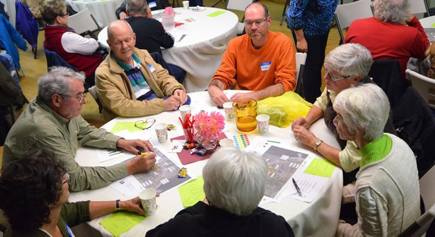Clinton residents discuss the future of their town at a Clinton Community Council meeting Thursday.