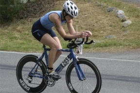 Langley's Erin Simms approaches the top of the Saratoga Road climb — it's mostly downhill from here as racers continue their 19.5-mile second leg to finish at Community Park.
