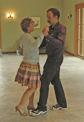 Alla Pulvermakher and Michael Rayhelson dance their way to wellness at the last retreat held by Sergey Podlazov and Shinsato.