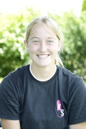 Lindsey Newman won the state 2A tennis singles title in Yakima on Saturday.
