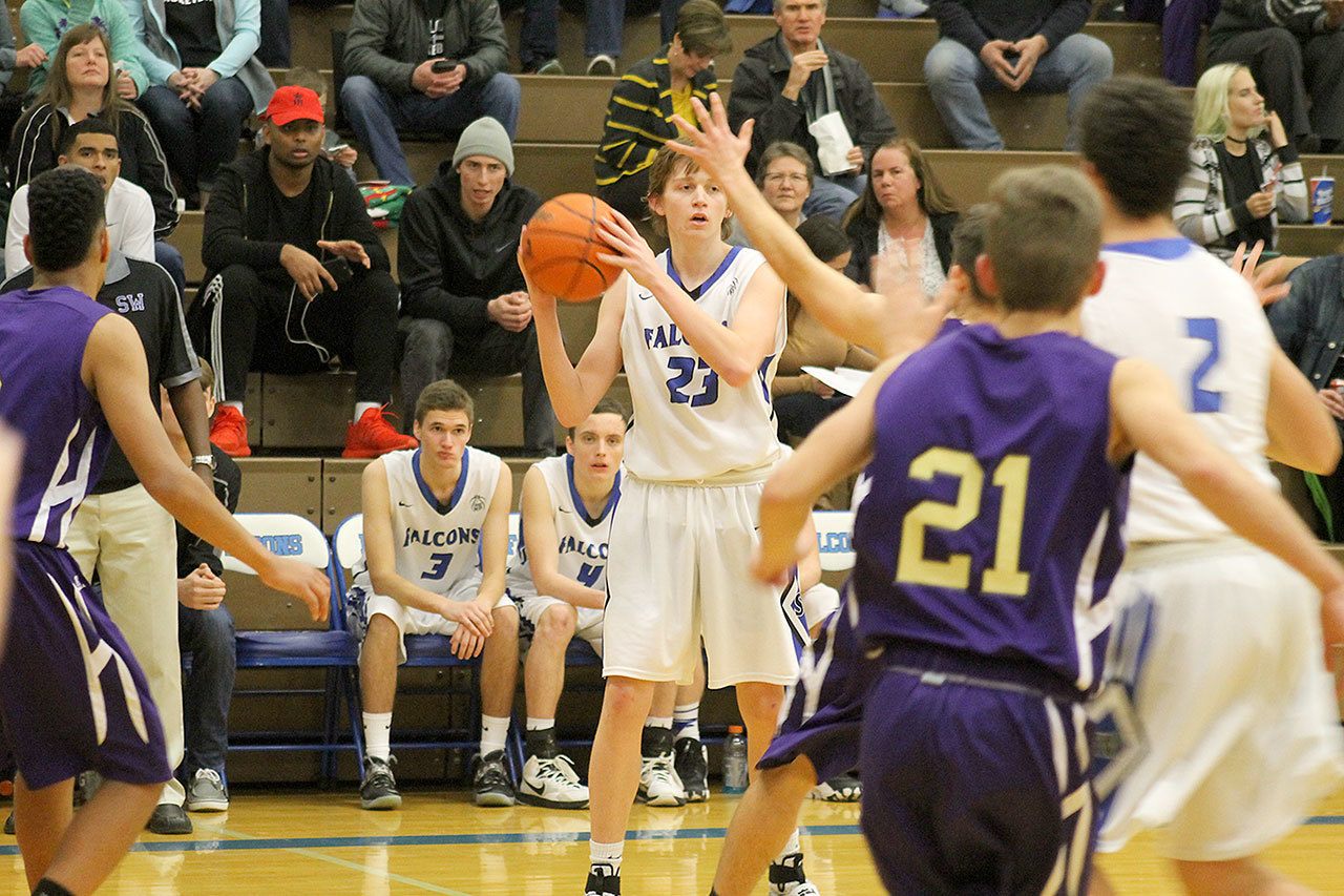 Evan Thompson/ The Record                                South Whidbey boys basketball lost to Oak Harbor 40-35 on Dec. 21.