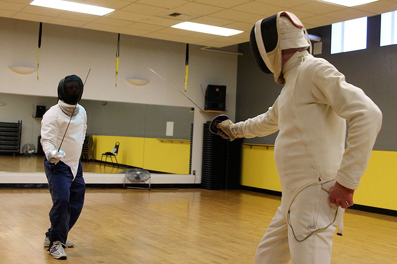 En garde! Fencers aim to promote the sport on South Whidbey