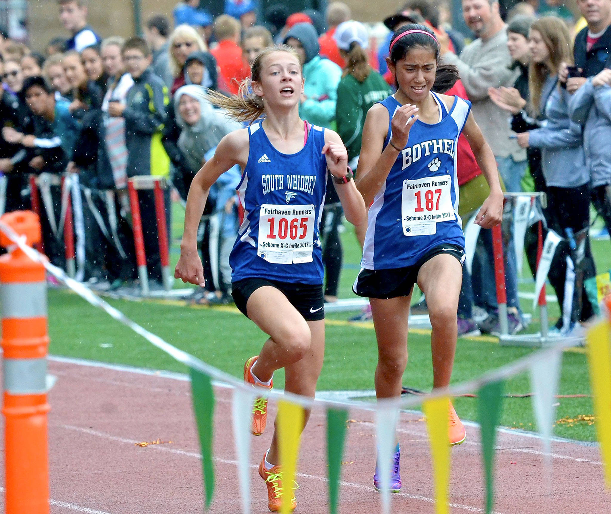 Freshman shows poise during cross country’s Sehome Invitational