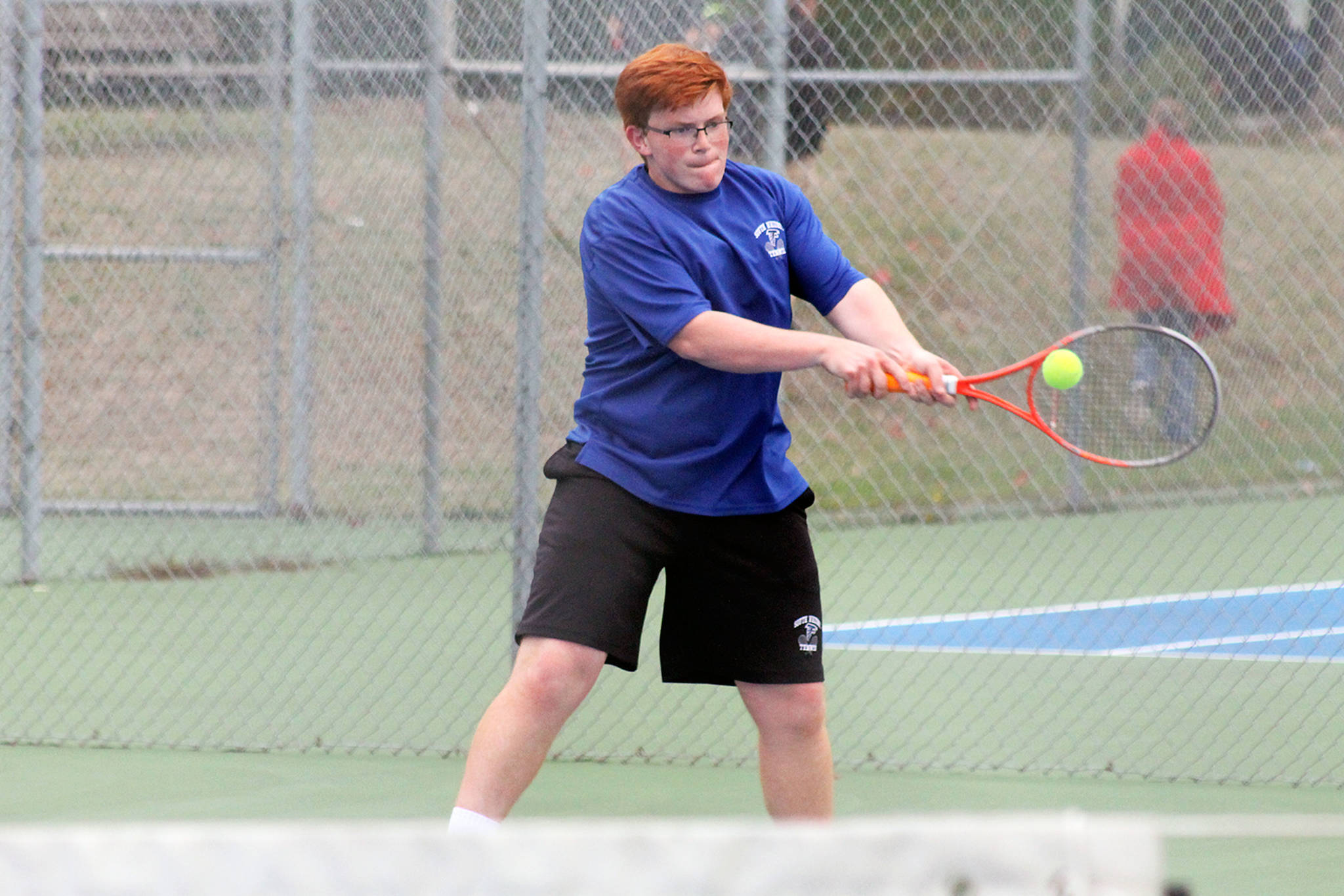 Boys tennis team unable to crack top two at bi-districts