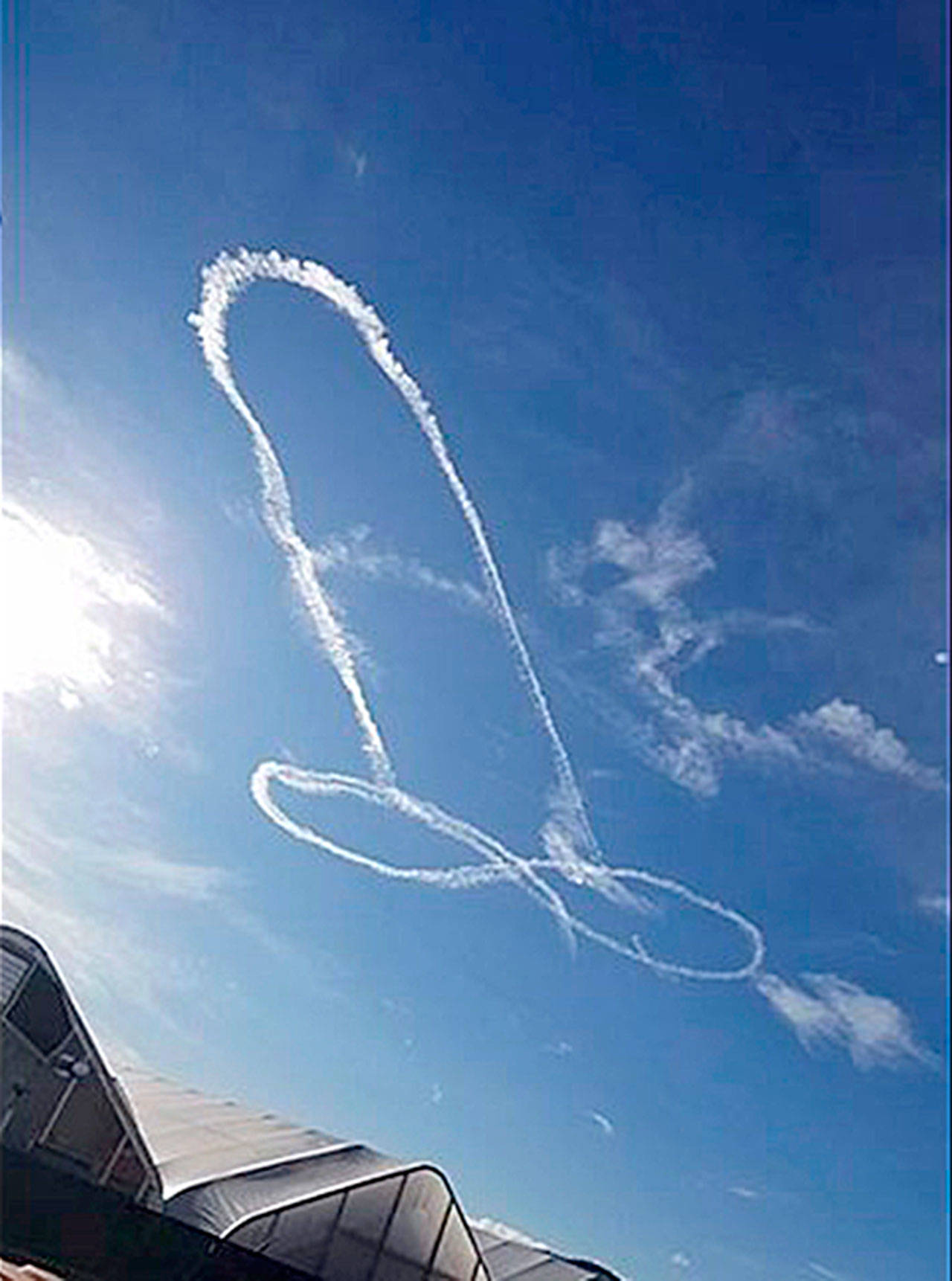 As published in the Spokesman Review — A Growler based on Whidbey caused a stir in Okanogan after it drew a phallic shape in the sky Thursday.
