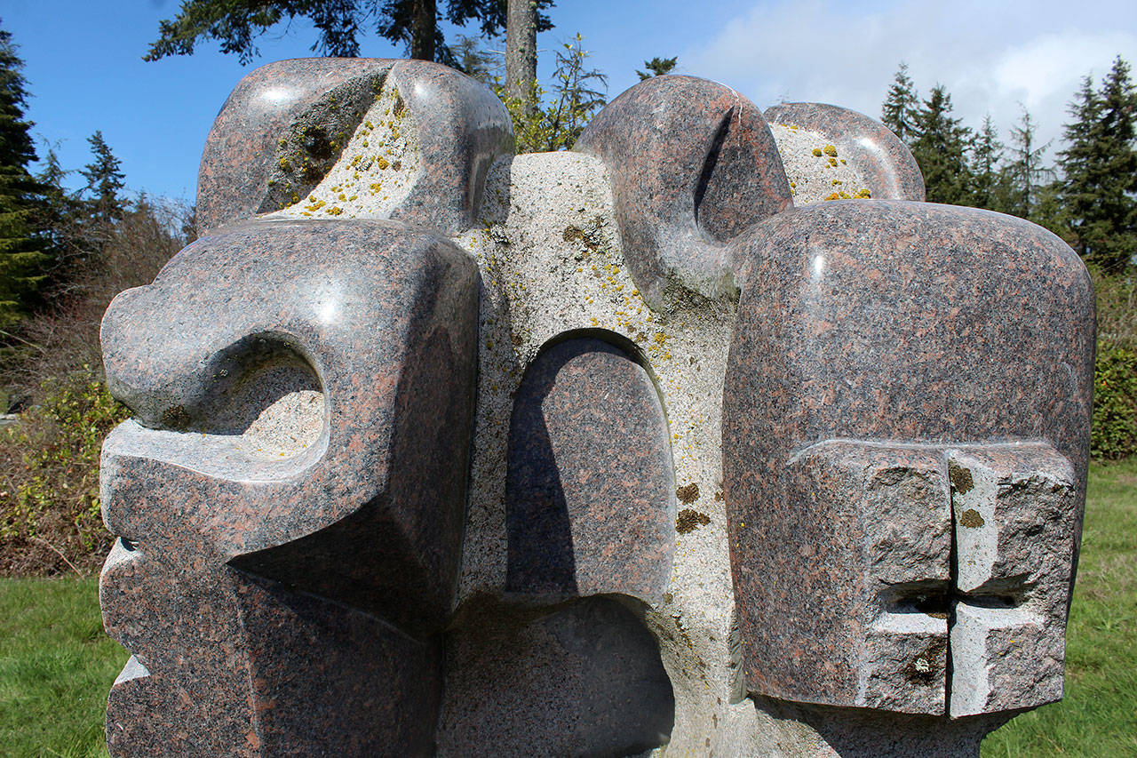 Hank Nelson has carved mammoth work from Dakota Mahogany Granite, each weighing 8 to 12 tons.