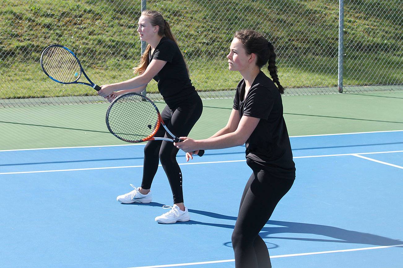 Falcons repeating past success / Tennis