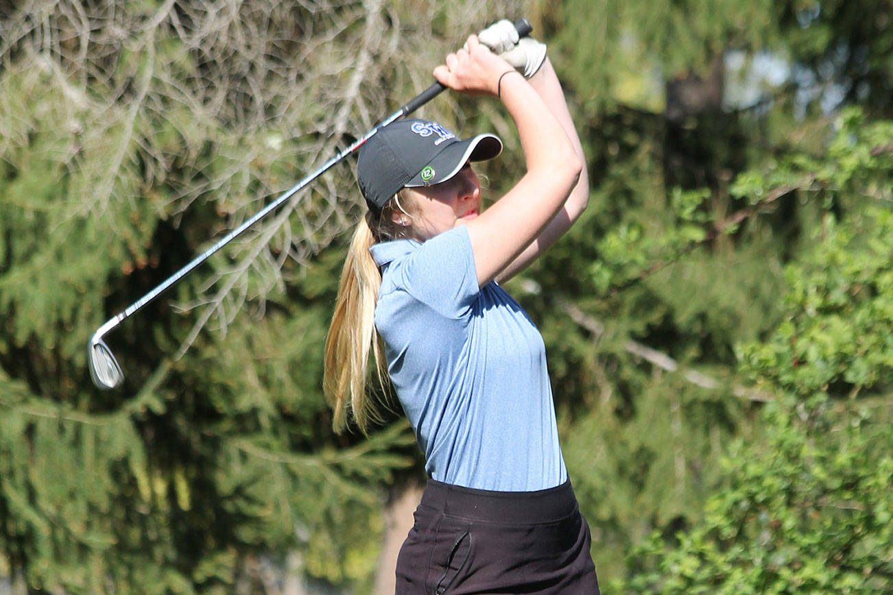 On course: Heggenes eyeing state title / Girls golf