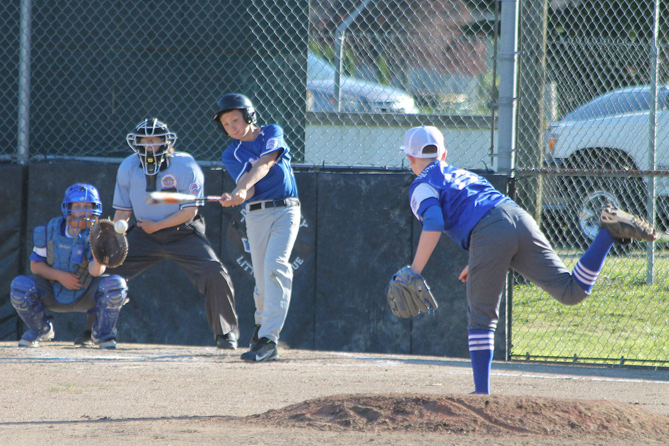 South Whidbey wins tournament opener in 11 innings / 11-12 baseball