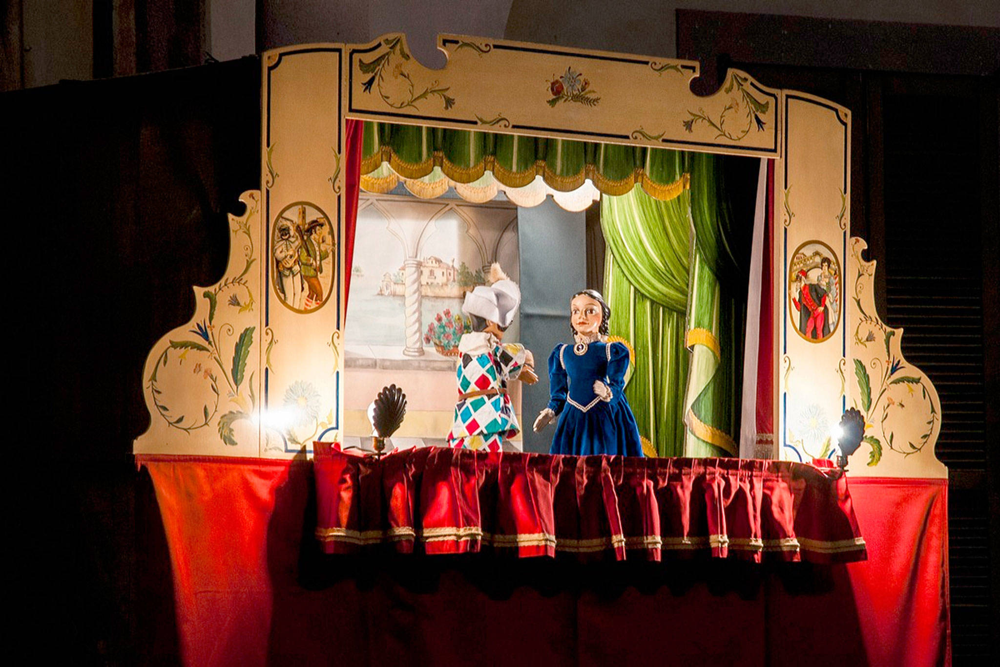 An interactive German puppet show will be featured at the Children’s Multicultural Holiday Festival.