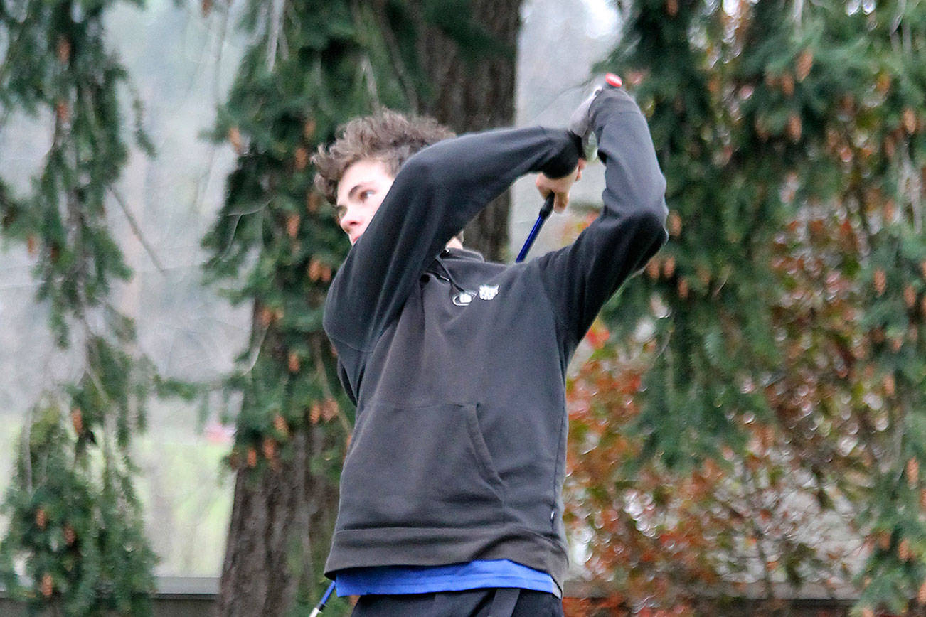 South Whidbey wins conference tournaments / Girls, boys golf