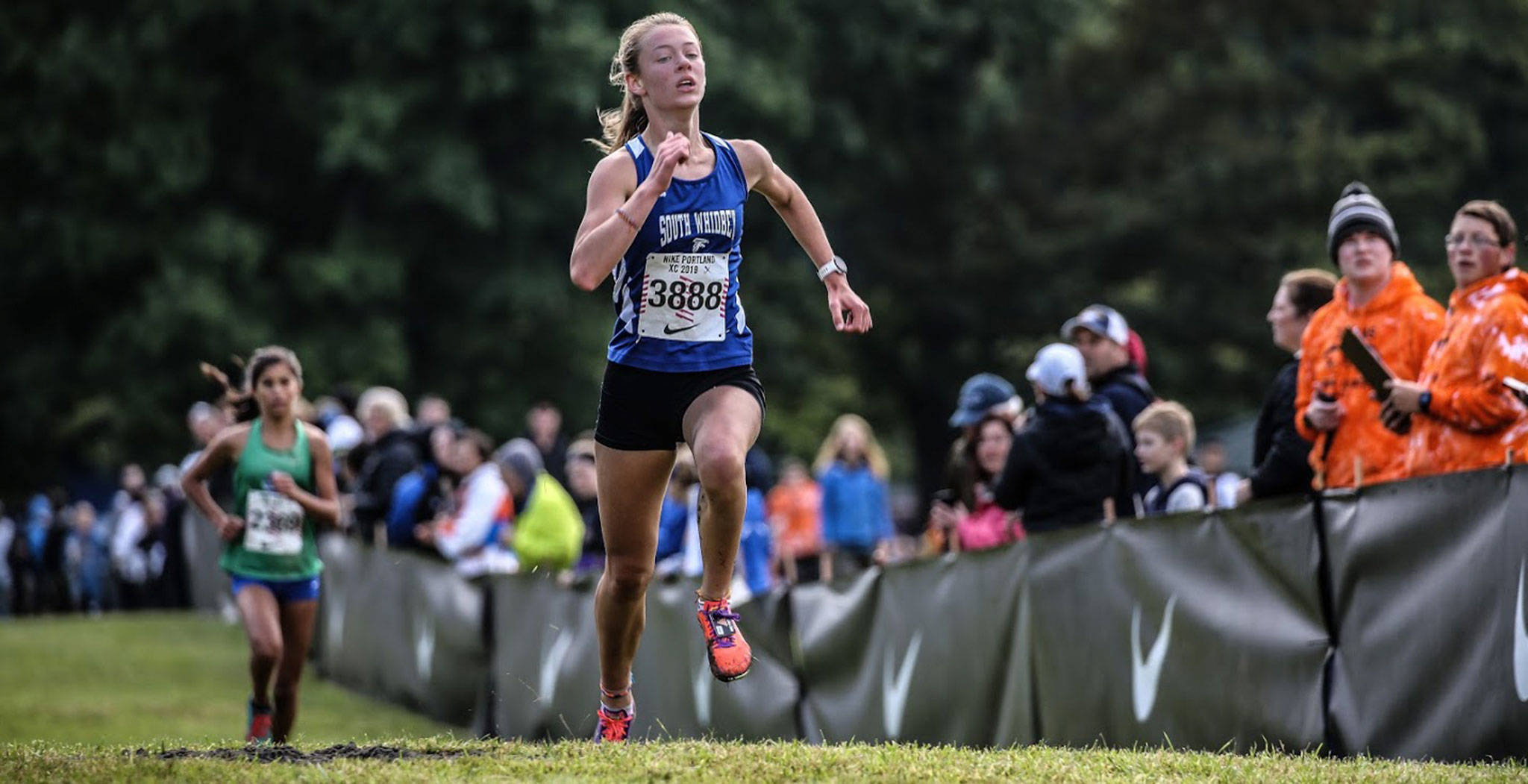 Kaia Swegler Richmond heads to the finish line in first place at the Nike Portland XC Saturday. (Photo by Matt Simms)