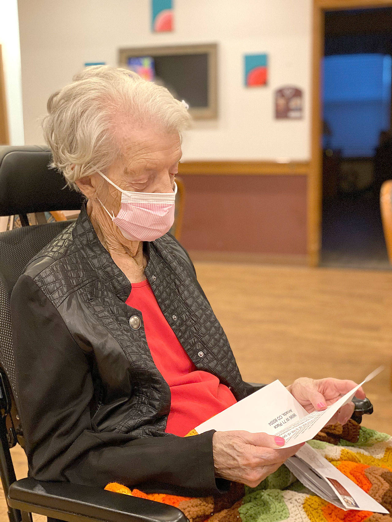 Photo courtesy of HomePlace at Oak Harbor Memory Care
Navy aircrewman Mackenzie Ball is writing and collecting letters to send to residents at HomePlace at Oak Harbor Memory Care like Dottie Luce, many of whom have not had visitors for months.