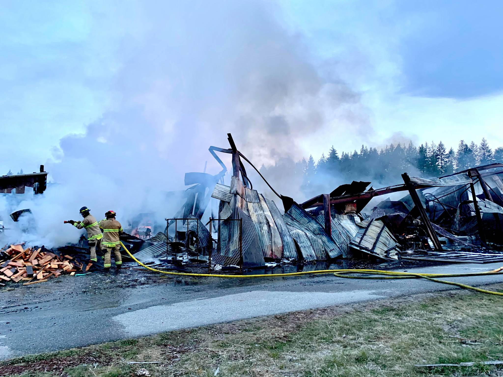 The structure, which contained an Airstream trailer within a large storage area, was a total loss.
(Photo by Heather Mayhugh)