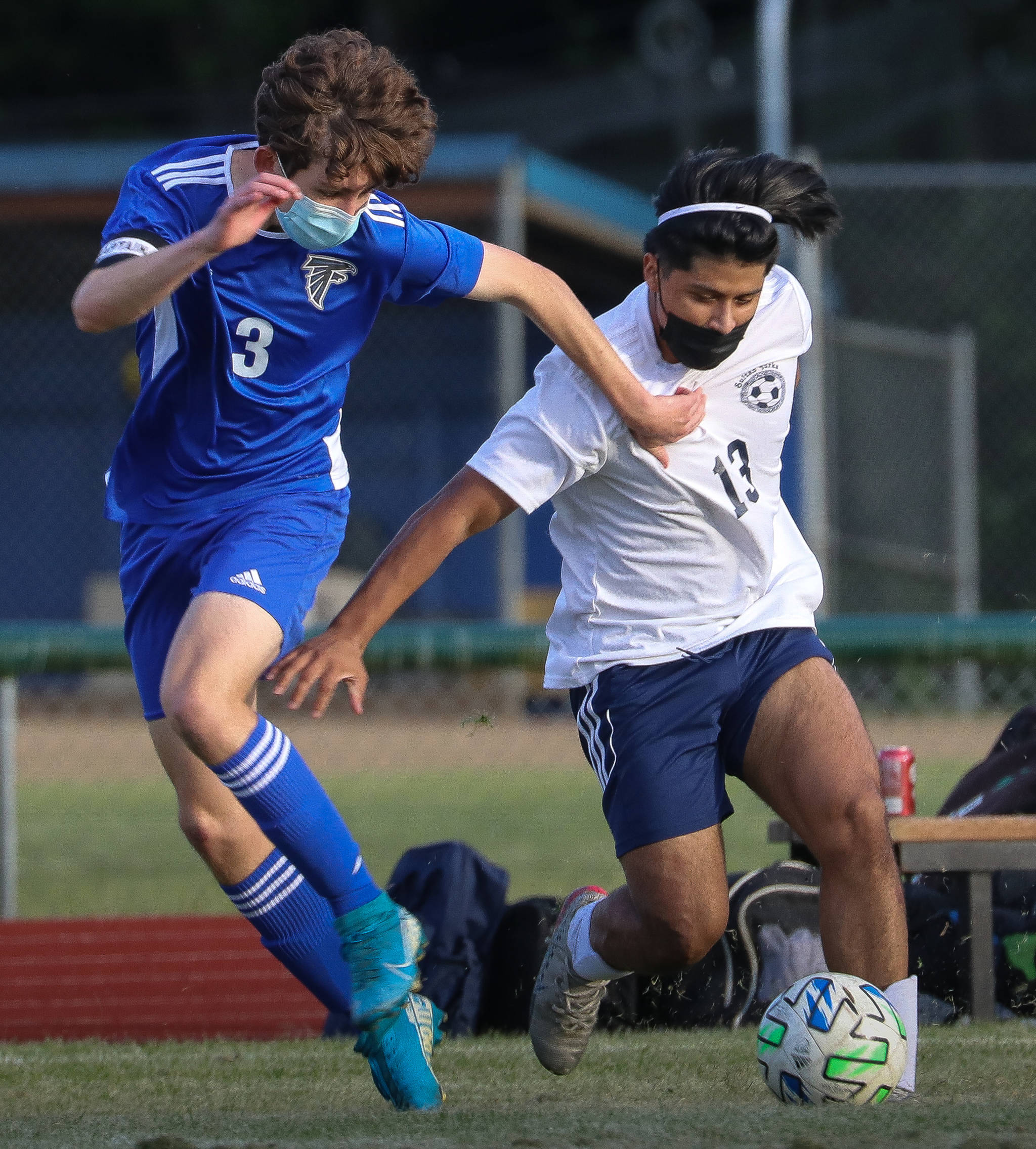 Photo by Matt Simms
South Whidbey vs. Sultan at Waterman Field May 11, 2021
Midfielder and senior Aidan O’Brien,  No. 3, works his way up the right side in the first half against a defending midfielder from Sultan.