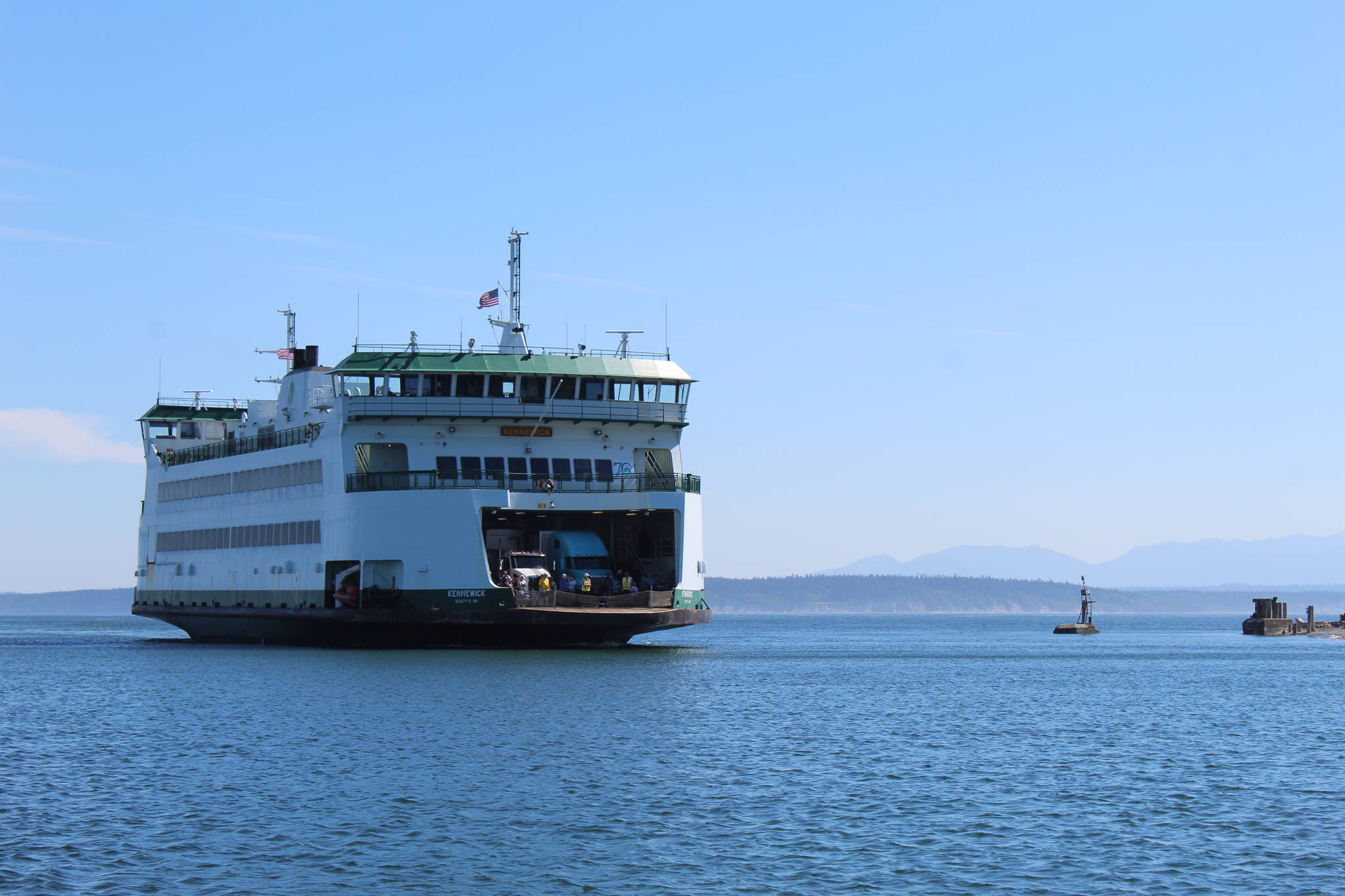 A ferry approaches the dock in Coupeville June 23. (Photo by Karina Andrew/Whidbey News-Times)