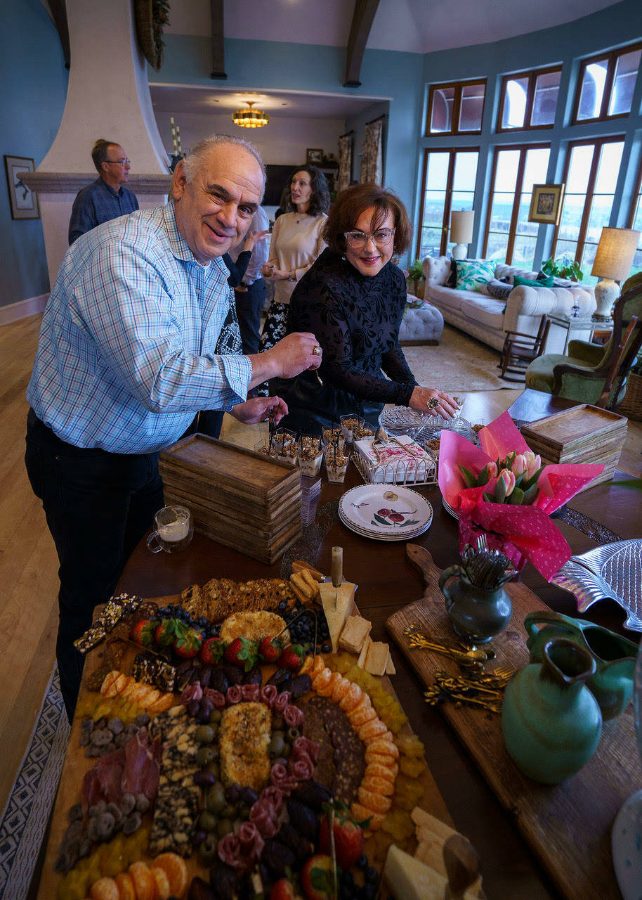 Photo by David Welton
Mike and Margaret Croom host a brunch at their home on North Whidbey.