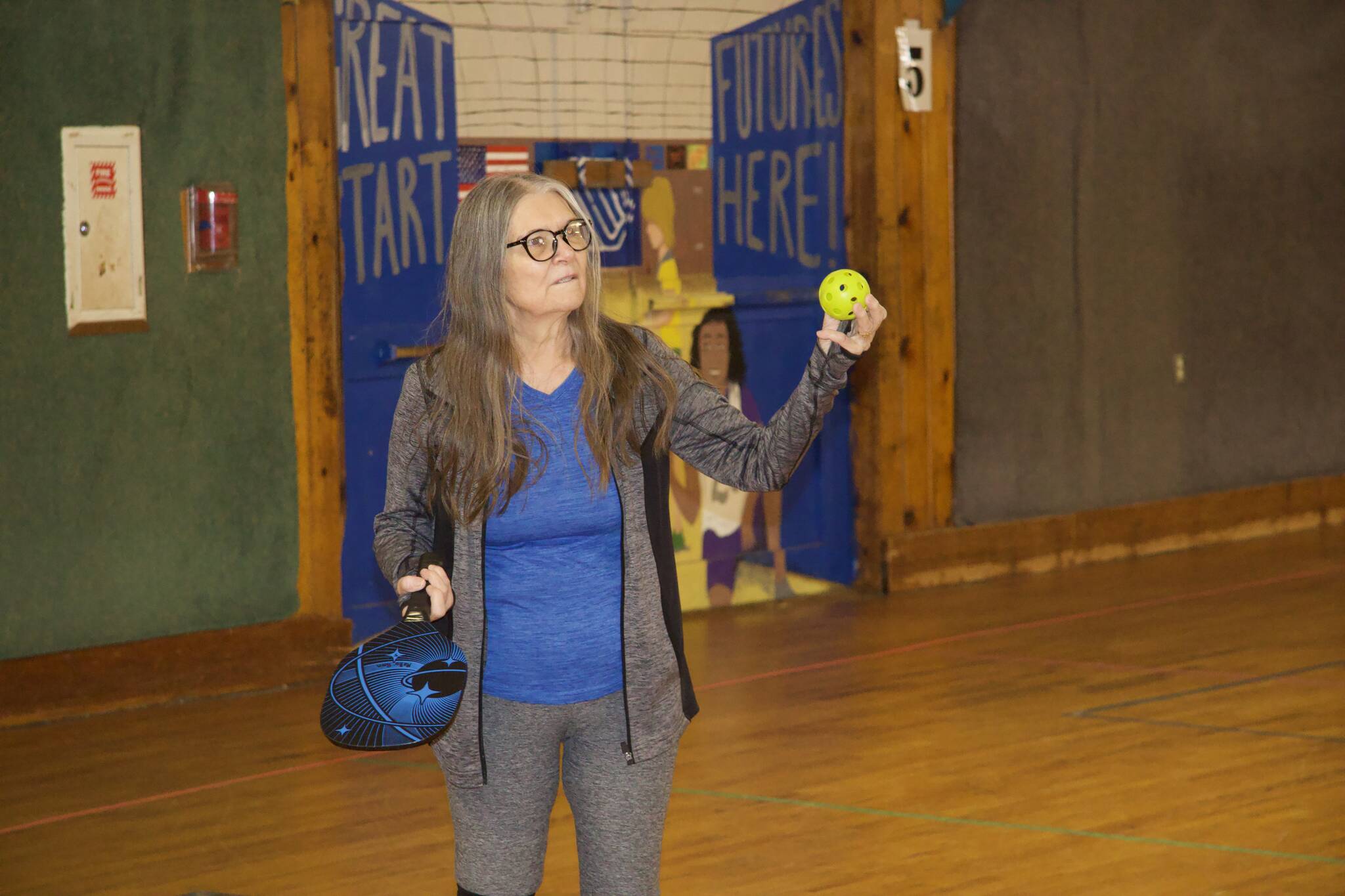 Photo by Rachel Rosen/Whidbey News-Times
Bobbie Vandeveer learns to play pickelball for the first time at the Roller Barn’s indoor courts.