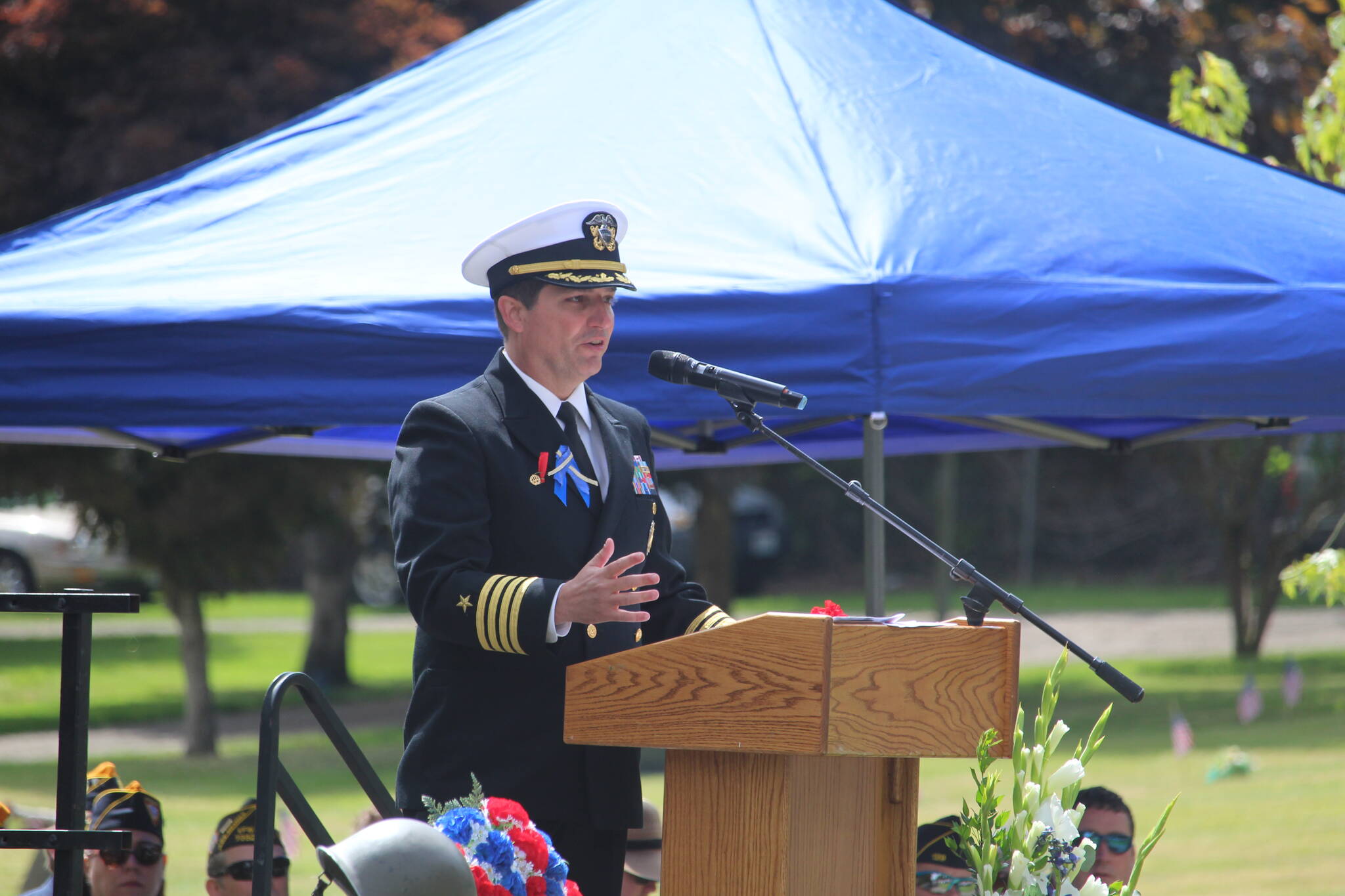 Photo by Karina Andrew/Whidbey News-Times
Capt. Eric Hanks speaks at Maple Leaf Cemetery on Memorial Day.