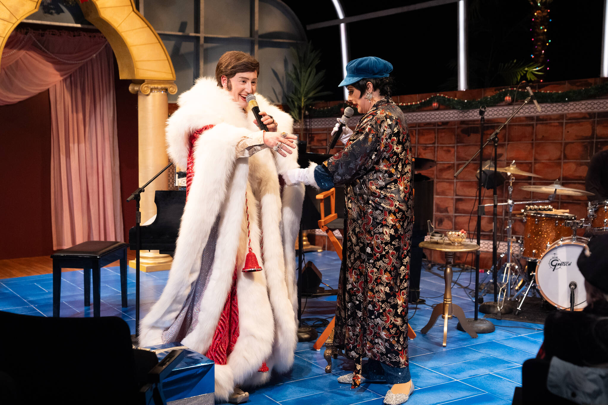 David Saffert and Jillian Snow Harris take the stage.