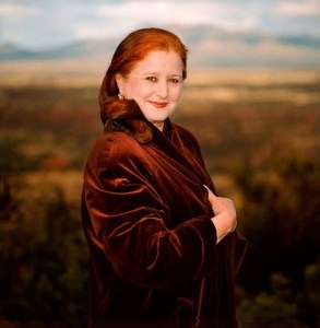 Jewelery designer Paula Crevoshay will visit Linds Jewelry in Freeland on Friday