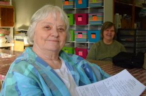 Hometown Hero Ula Lewis poses for a photo with fellow volunteer and friend