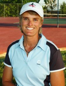 Tennis professional Tracie Mitchem has begun the South Whidbey Youth Tennis Club.
