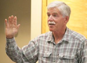 Doug Allderdice takes the oath of office at Monday’s Langley council meeting.