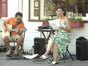 Activist April Fitzsimmons speaks out against the war with Whidbey resident Beto Salazar.