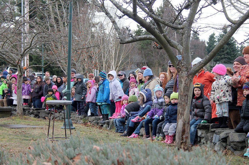 Kyle Jensen / The Record                                A crowd awaits the countdown at the children&rsquo;s scramble held at Langley Park.
