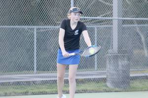 Falcon girls tennis claims 5-1 home victory over Wildcats