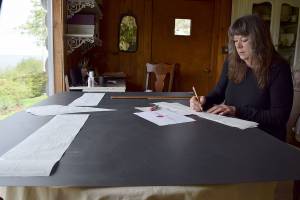 Freeland’s ‘sign lady’ masters art of recognition