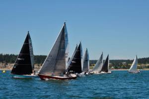 Sean Busby and Sweet Jesus (49470) lead the pack in one of the races this weekend. (Photo by Steve Hucke)