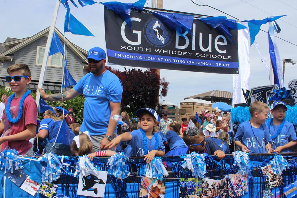 Scenes from Maxwelton Community Parade, July 4, 2018.