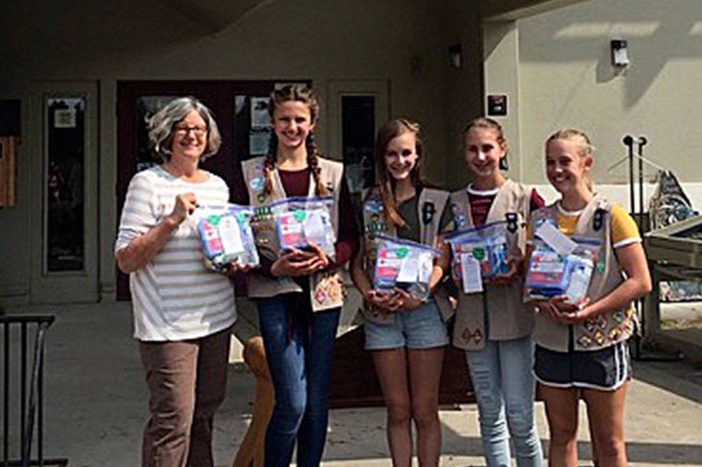 Girl Scouts make emergency kits