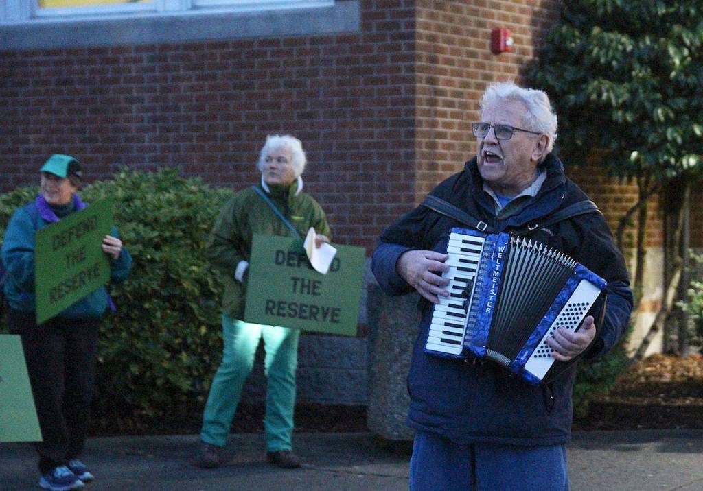 (Photo by Laura Guido / Whidbey News Group)